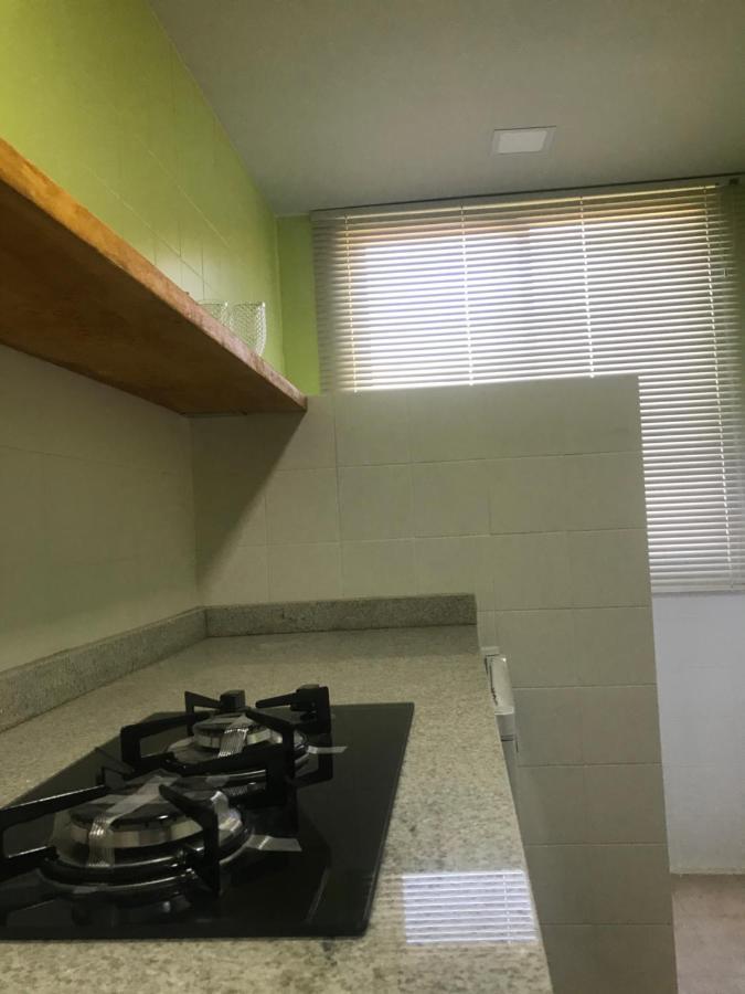 Loft Aconchegante No Centro De Macae, Wifi, Ar Condicionado E Cozinha Completa Apartment Ngoại thất bức ảnh